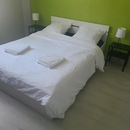 Grande Maison Avec 5 - Entree Autonome *