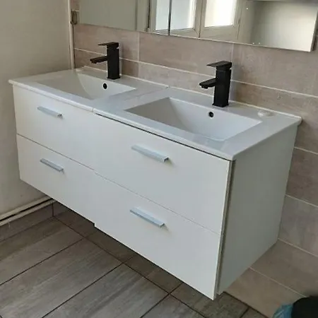 Holiday home Grande Maison Avec 5 - Entree Autonome Brest