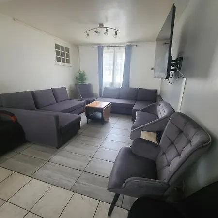 Grande Maison Avec 5 - Entree Autonome * Brest